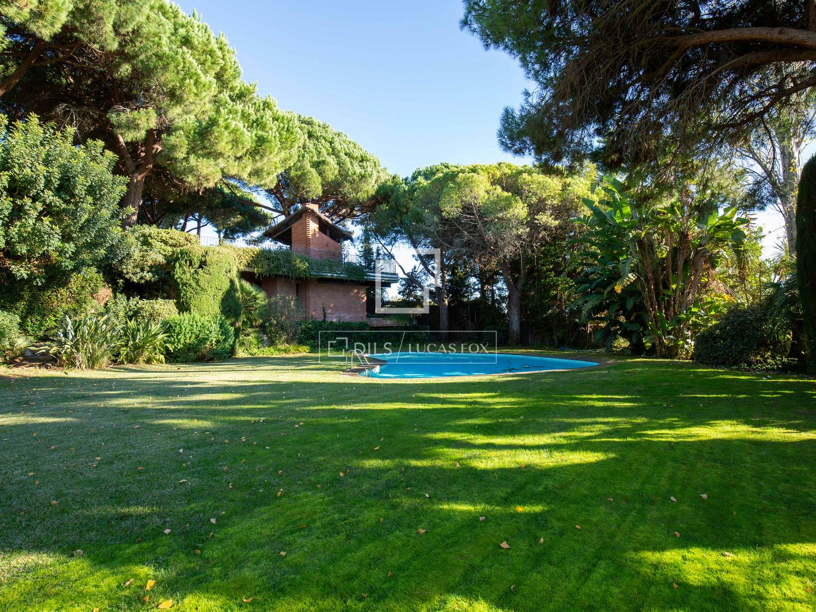 Villa à Sant Andreu de Llavaneres, Barcelona, Espagne 7 chambres, 726 m2 No. 192819