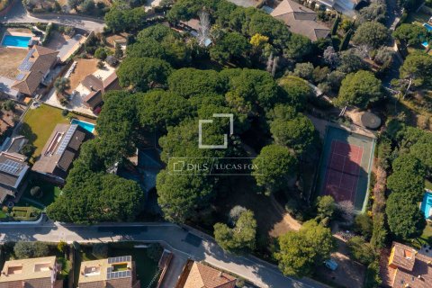Villa till salu i Sant Andreu de Llavaneres, Barcelona, Spanien 7 sovrum, 726 kvm. Nr. 192819 - foto 29
