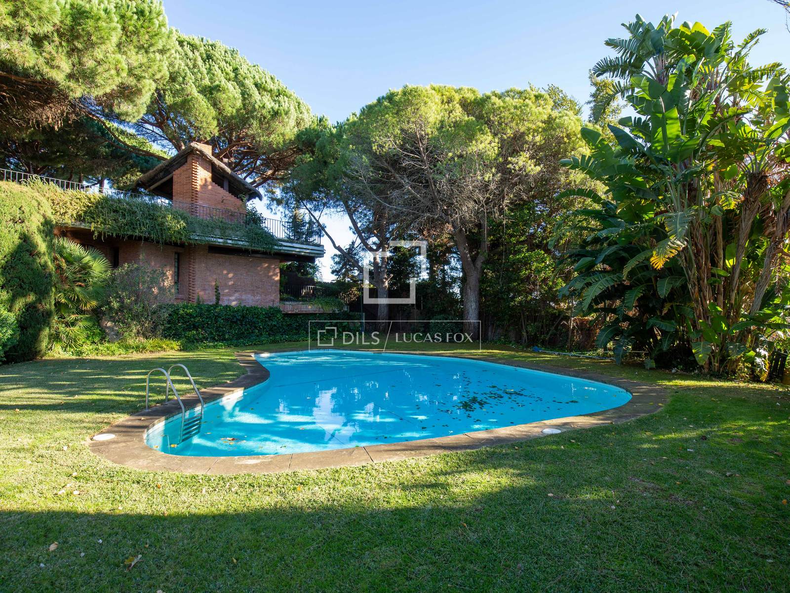 Villa à Sant Andreu de Llavaneres, Barcelona, Espagne 7 chambres, 726 m2 No. 192819