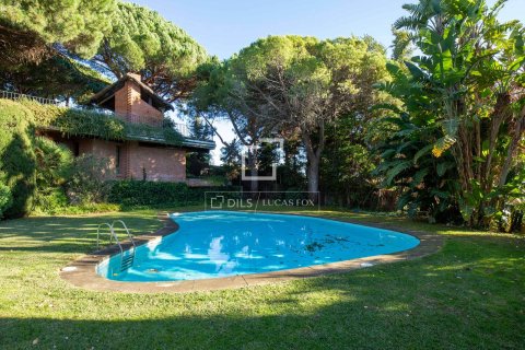 Villa till salu i Sant Andreu de Llavaneres, Barcelona, Spanien 7 sovrum, 726 kvm. Nr. 192819 - foto 7