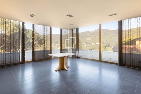 Huvila myytävänä Cabrils, Barcelona, Espanja, 2 makuuhuonetta, 459 m2 No. 192818 - kuva 20