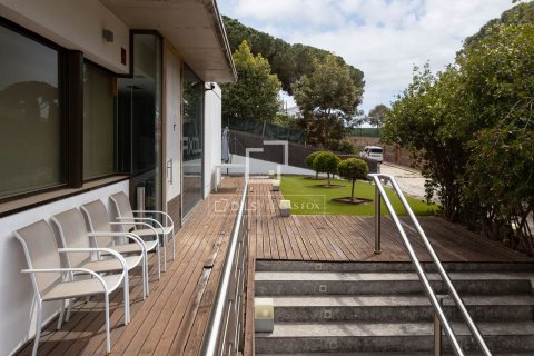Huvila myytävänä Cabrils, Barcelona, Espanja, 2 makuuhuonetta, 459 m2 No. 192818 - kuva 26