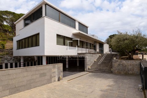 Villa a Cabrils, Barcelona, Spagna 2 camere da letto, 459 mq. N° 192818