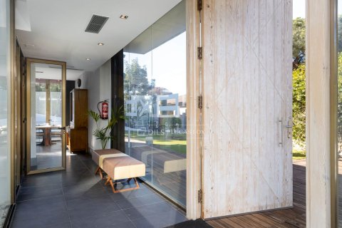 Huvila myytävänä Cabrils, Barcelona, Espanja, 2 makuuhuonetta, 459 m2 No. 192818 - kuva 6