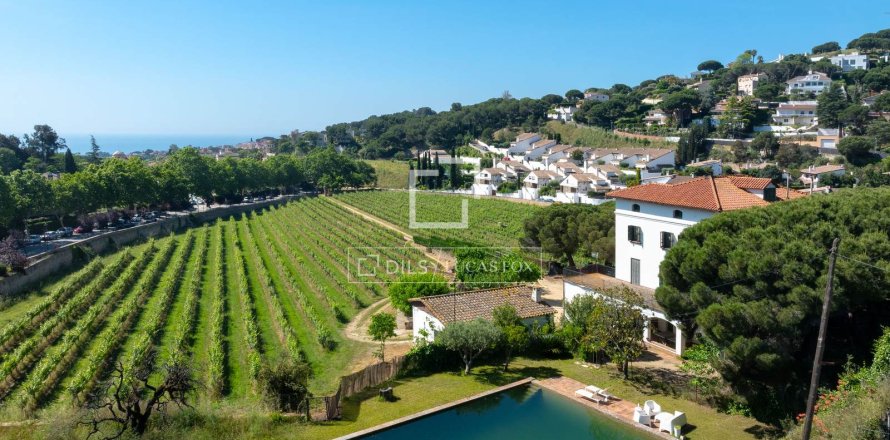 Finca Alella, Barcelona, Espanja 10 makuuhuonetta, 922 m2 No. 192815