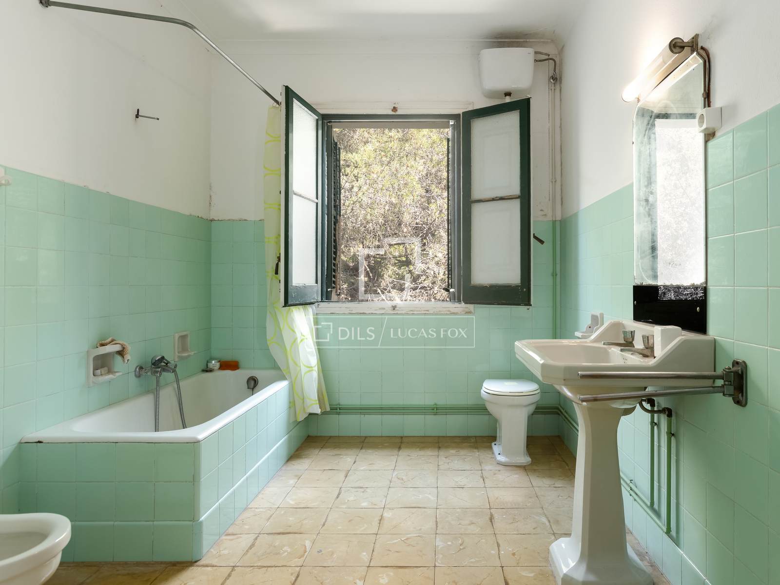 Finca a Alella, Barcelona, Spagna 10 camere da letto, 922 mq. N° 192815
