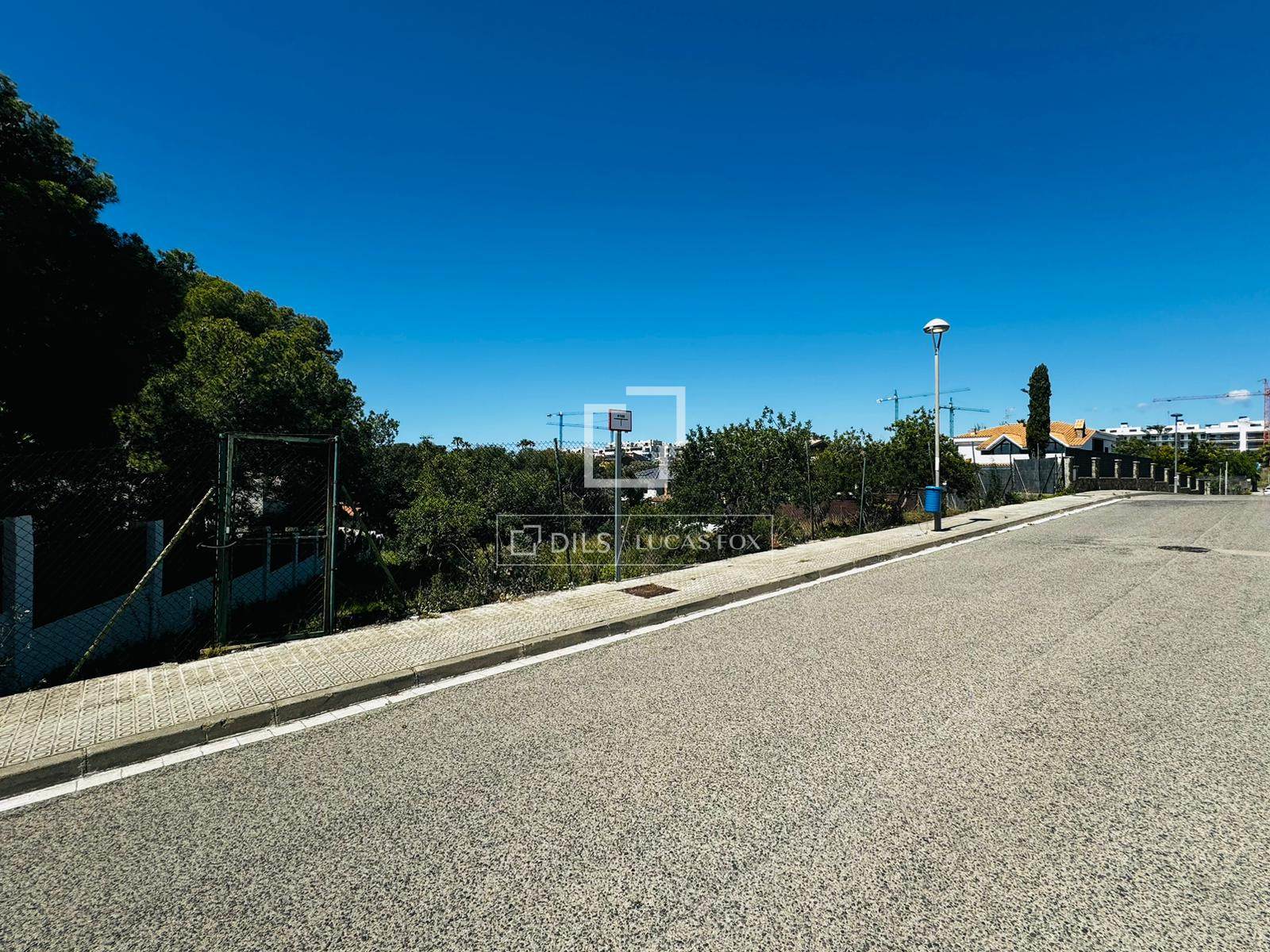 Tontti Vilanova i la Geltru, Barcelona, Espanja 1413 m2 No. 192817