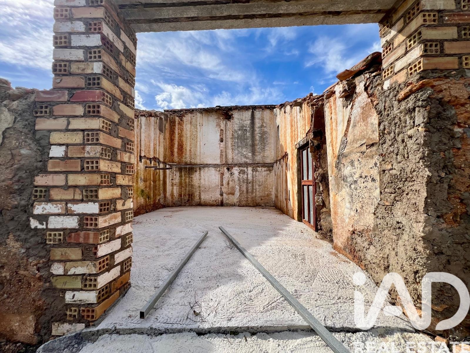 Commercial property à Roquetes, Tarragona, Espagne No. 185538