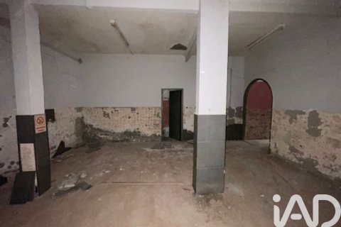 Liikekiinteistö myytävänä Sevilla, Seville, Espanja , 102 m2 No. 185536 - kuva 2