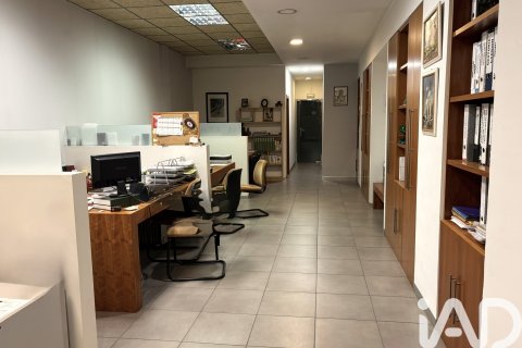 Liikekiinteistö Palencia, Espanja 2 makuuhuonetta, 100 m2 No. 185540