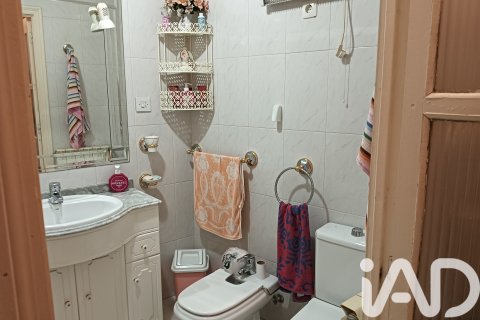 Продажа виллы в Риего де ла Вега, Леон, Испания 4 спальни, 208м2 №185537 - фото 17