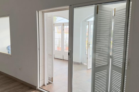 Apartment à louer à Alicante, Espagne, 2 chambres, 240 m2 No. 149396 - photo 23