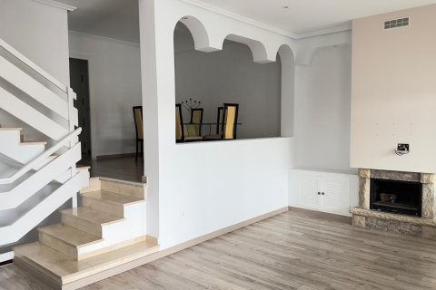 Apartment à Alicante, Espagne 2 chambres, 240 m2 No. 149396