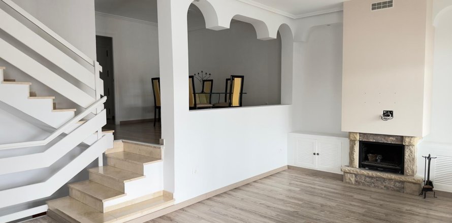 Apartment à Alicante, Espagne 2 chambres, 240 m2 No. 149396