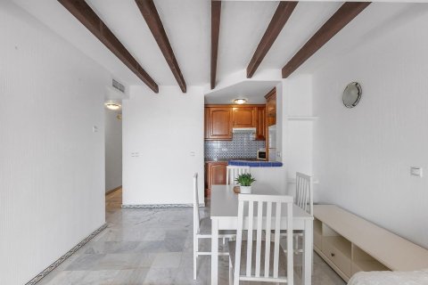 Apartment for sale in Torrevieja, Alicante, Spain 1 bedroom, 66 sq.m. No. 149397 - photo 7