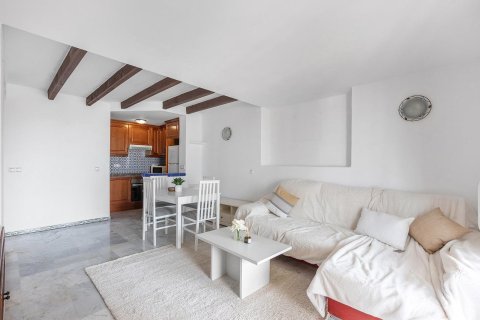 Apartment for sale in Torrevieja, Alicante, Spain 1 bedroom, 66 sq.m. No. 149397 - photo 5