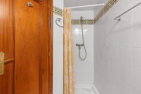 Apartment for sale in Torrevieja, Alicante, Spain 1 bedroom, 66 sq.m. No. 149397 - photo 22