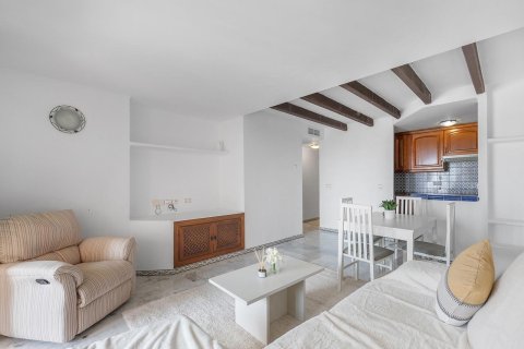 Apartment for sale in Torrevieja, Alicante, Spain 1 bedroom, 66 sq.m. No. 149397 - photo 6