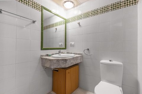 Apartment for sale in Torrevieja, Alicante, Spain 1 bedroom, 66 sq.m. No. 149397 - photo 21