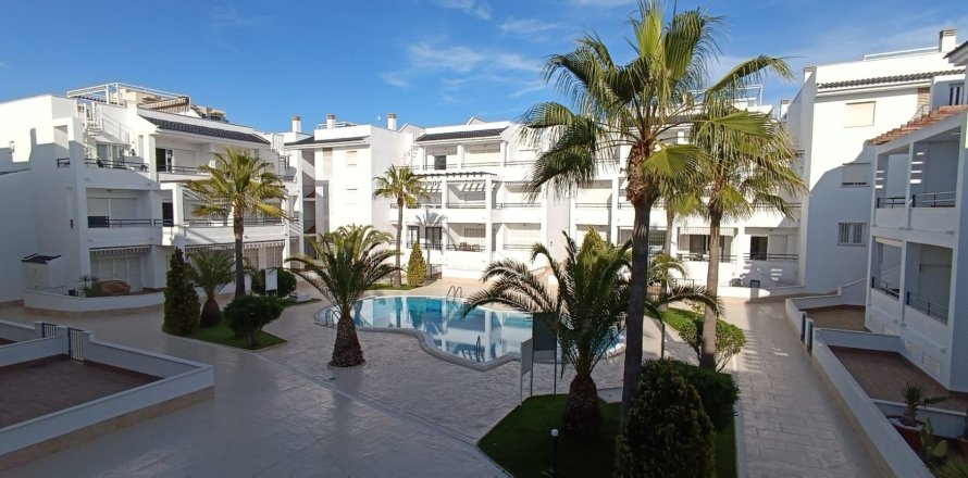 Apartment in La Veleta, Alicante, Spain 2 bedrooms, 75 sq.m. No. 149395
