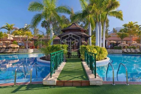 Villa zum Verkauf in Arona, Tenerife, Spanien 4 Schlafzimmer, 315 m2 Nr. 143580 - Foto 1