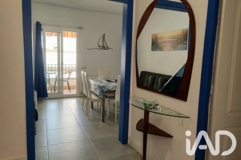 Apartament w Calafell, Tarragona, Hiszpania 4 sypialnie, 96 mkw. nr 187638 – zdjęcie 3