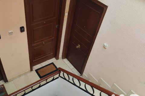 Apartament w Calafell, Tarragona, Hiszpania 4 sypialnie, 96 mkw. nr 187638 – zdjęcie 14