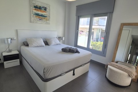 Bungalow à vendre à Vistabella, Alicante, Espagne, 2 chambres, 80 m2 No. 194519 - photo 8