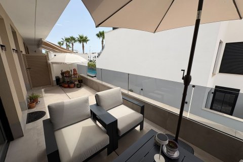 Huoneisto myytävänä San Pedro del Pinatar, Murcia, Espanja, 3 makuuhuonetta, 83 m2 No. 194513 - kuva 9