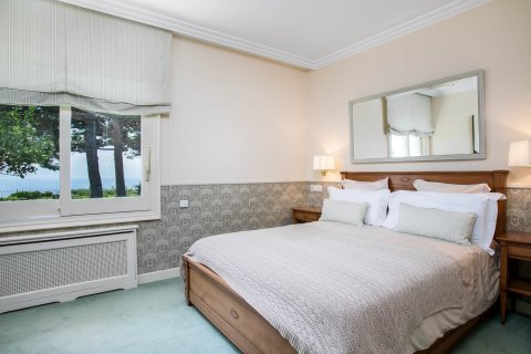 Сasa en venta en Sant Andreu de Llavaneres, Barcelona, España 5 dormitorios, No. 140810 - foto 26