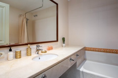 Сasa en venta en Sant Andreu de Llavaneres, Barcelona, España 5 dormitorios, No. 140810 - foto 30