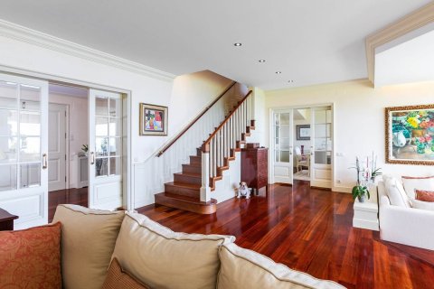 Сasa en venta en Sant Andreu de Llavaneres, Barcelona, España 5 dormitorios, No. 140810 - foto 13