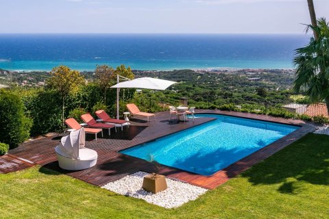 Сasa en venta en Sant Andreu de Llavaneres, Barcelona, España 5 dormitorios, No. 140810 - foto 2