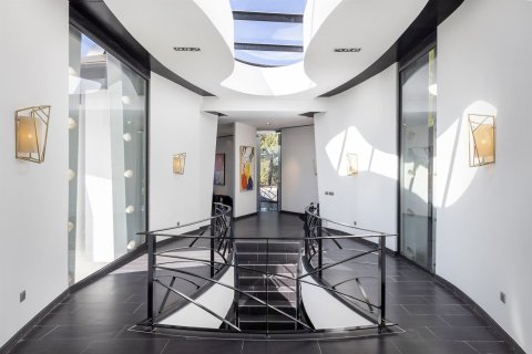 Dzīvoklis pārdošanā Sant Andreu de Llavaneres, Barcelona, Spānijā 7 istabas, Nr. 140808 - attēls 10