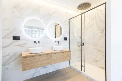 Apartment à vendre à Barcelona, Espagne, 2 chambres, 95 m2 No. 140807 - photo 28