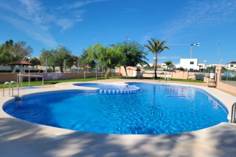 Townhouse for sale in Los Montesinos, Alicante, Spain 3 bedrooms, 65 sq.m. No. 140552 - photo 3