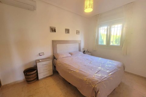 Townhouse for sale in Los Montesinos, Alicante, Spain 3 bedrooms, 65 sq.m. No. 140552 - photo 16