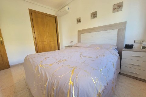 Townhouse for sale in Los Montesinos, Alicante, Spain 3 bedrooms, 65 sq.m. No. 140552 - photo 17