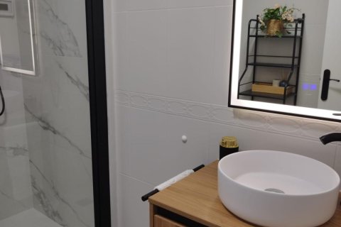 Apartment for sale in La Mata, Alicante, Spain 2 bedrooms, 73 sq.m. No. 140549 - photo 23