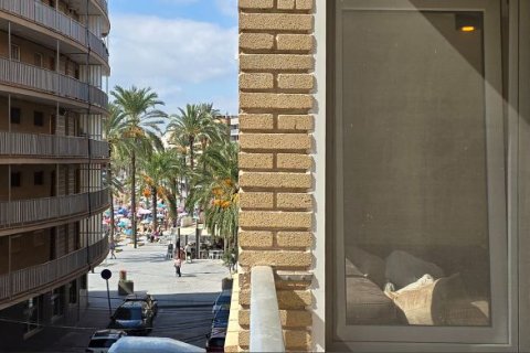 Apartamento en venta en Torrevieja, Alicante, España 2 dormitorios,  No. 140551 - foto 8