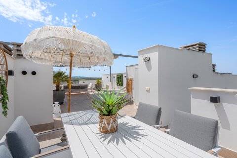 Apartamento en venta en Torrevieja, Alicante, España 2 dormitorios, 74 m2 No. 190089 - foto 21