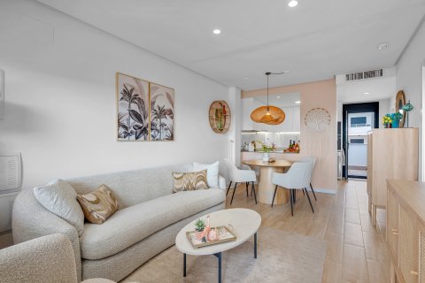 Apartamento en venta en Torrevieja, Alicante, España 2 dormitorios, 74 m2 No. 190089 - foto 7