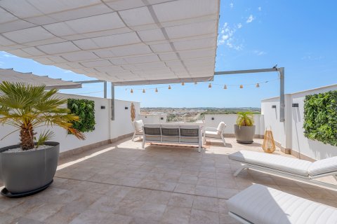 Apartamento en venta en Torrevieja, Alicante, España 2 dormitorios, 74 m2 No. 190089 - foto 23