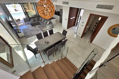 Villa pārdošanā Villamartin, Alicante, Spānijā 5 istabas, 200 m2 Nr. 190092 - attēls 25