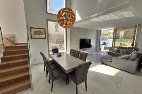 Villa pārdošanā Villamartin, Alicante, Spānijā 5 istabas, 200 m2 Nr. 190092 - attēls 16