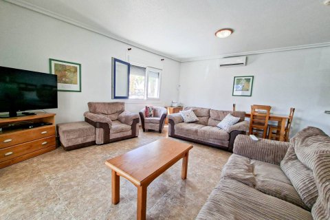 Wohnung zum Verkauf in Alicante, Spanien 2 Schlafzimmer, 80 m2 Nr. 190087 - Foto 4