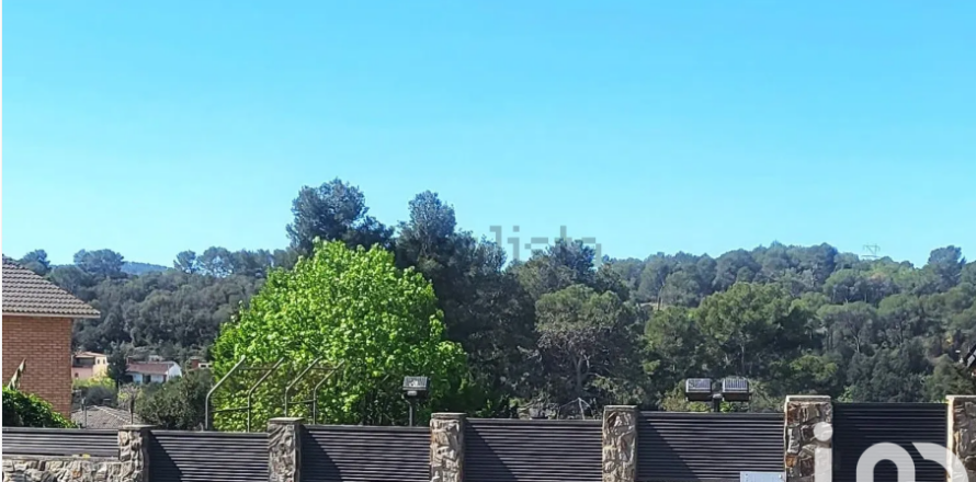 Zemes gabals Sant Cugat Del Valles, Barcelona, Spānijā 680 m2 Nr. 153505