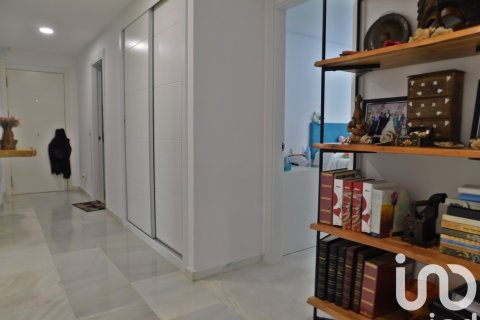 Apartment à vendre à Marbella, Malaga, Espagne, 3 chambres, 160 m2 No. 153511 - photo 21