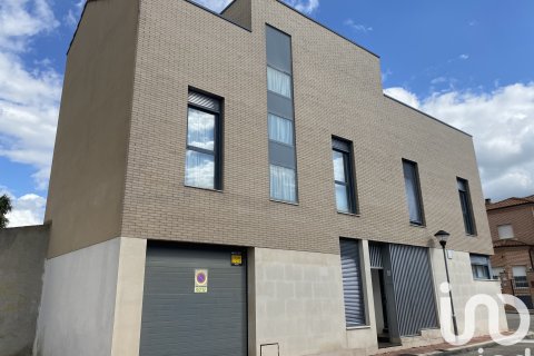 Dom w Medina del Campo, Valladolid, Hiszpania 3 sypialnie, 242 mkw. nr 153509 – zdjęcie 3