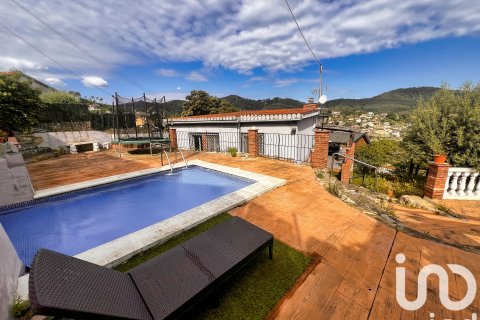 Hus till salu i Sant Vicenc Dels Horts, Barcelona, Spanien 3 sovrum, 136 kvm. Nr. 153507 - foto 4